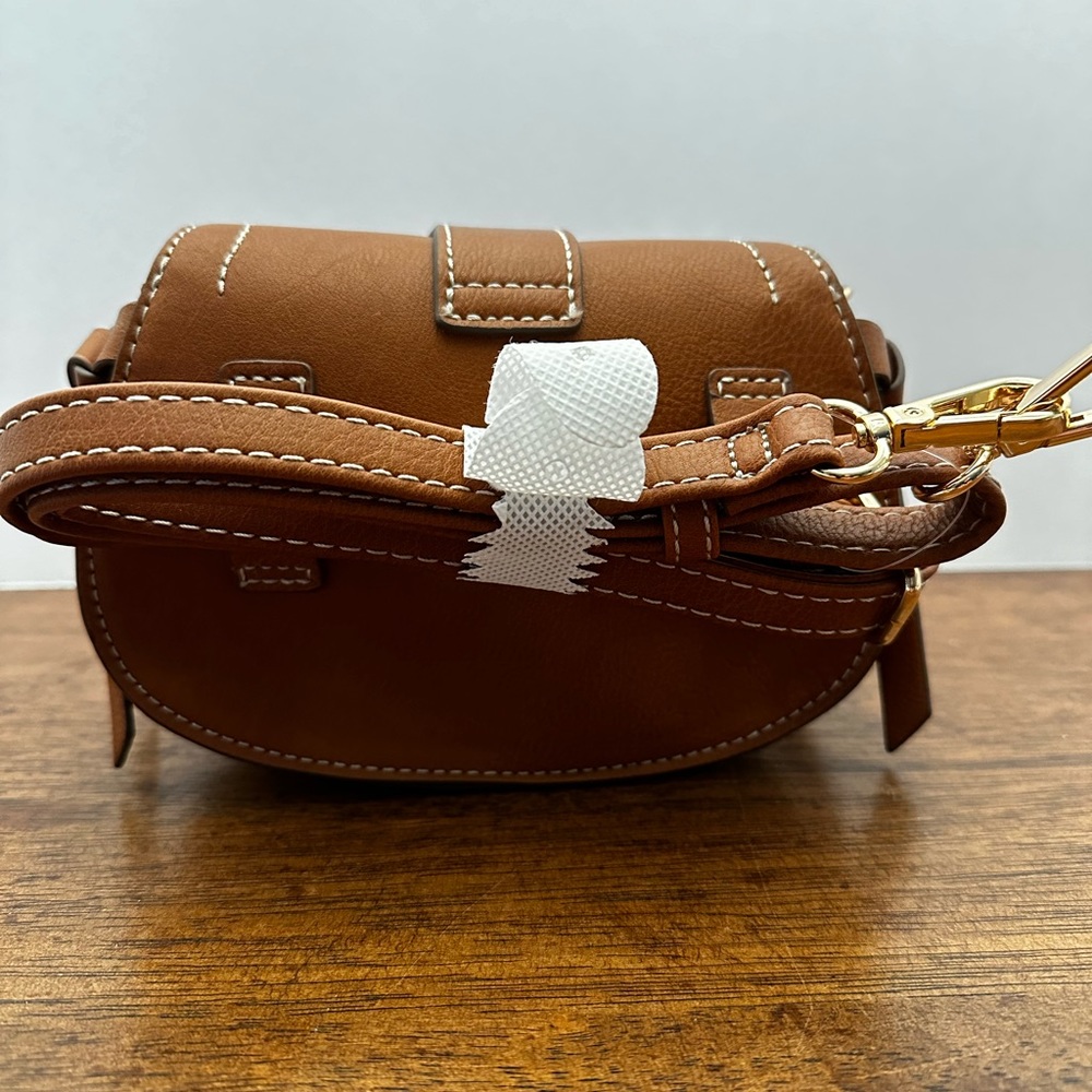 Rachel Zoe Edessi Vegan Leather Saddle Crossbody Belt Bag Brown Adjustable Strap - Picture 4 of 5